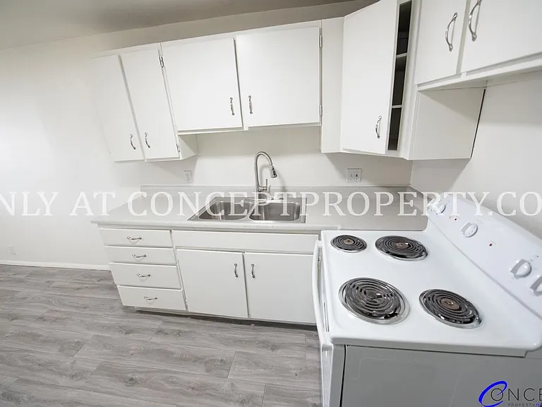 6660 S 1300 W — Photo 42