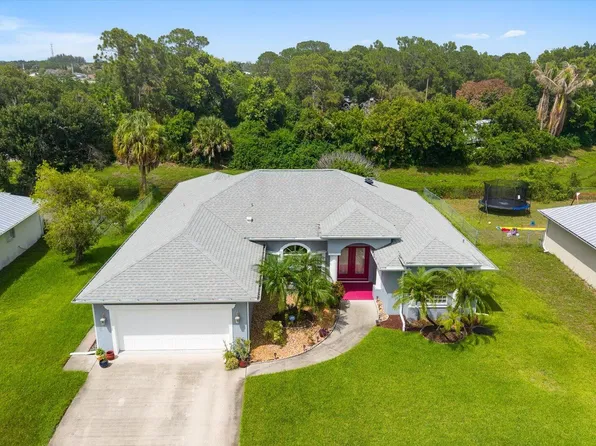541 SW Dairy Road, Port St Lucie, FL 34953