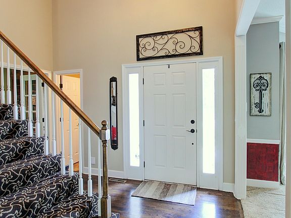 3rd image of 5420 NE Wedgewood Ln