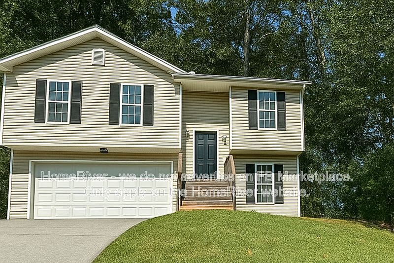 1st image of 1021 Bridle Creek Dr