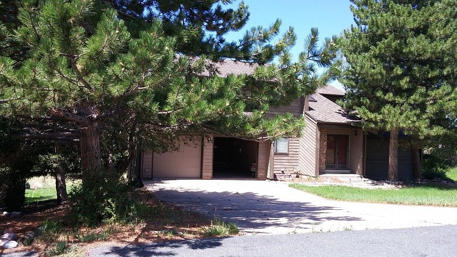 2nd image of 6585 Surry Pl