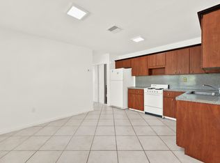 340 Madeira Ave APT 5, Miami, FL 33134