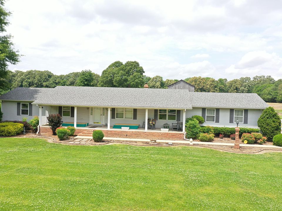 1st image of 6035 Cunningham Rd