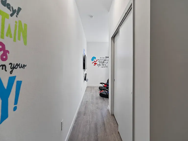 633 Trikomo Dr — Photo 26