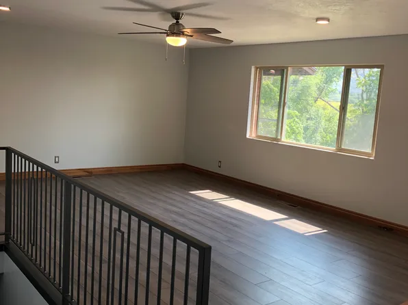 977 S Henderson Dr, Ogden, UT 84404