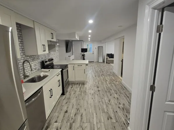 126-10 25th Road image 1 of 8