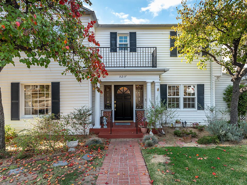 1st image of 5217 Dahlia Dr