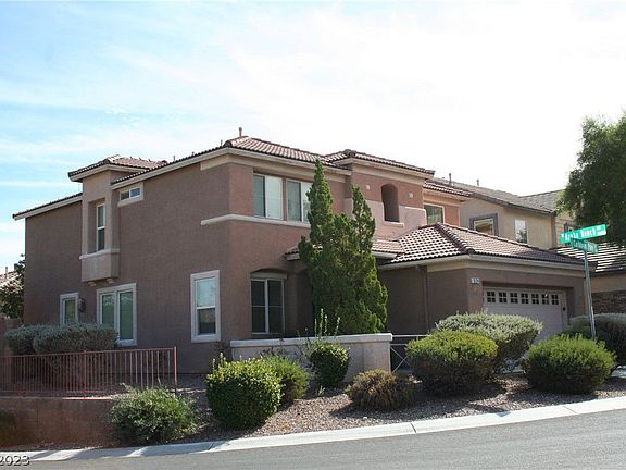 2nd image of 524 Caribbean Palm Dr #0