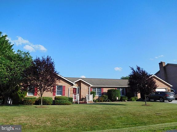 2nd image of 236 Brandylion Dr