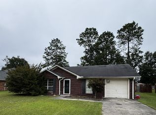 216 Preakness Ct, Hinesville, GA 31313
