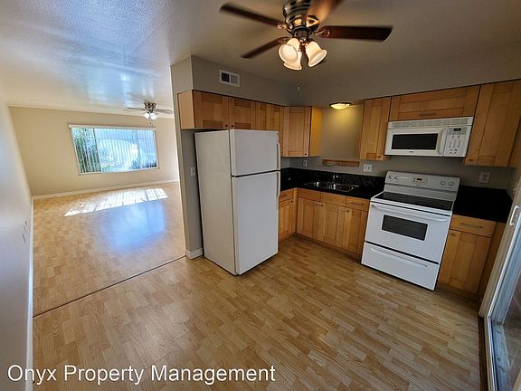 2nd image of 3842 Dove St #3842