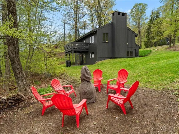 6 Roundtree Road, Winhall, VT 05340