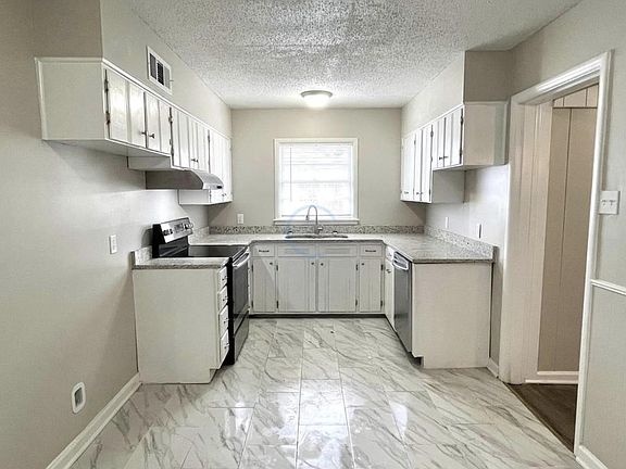 4th image of 3605 Kathy Ave