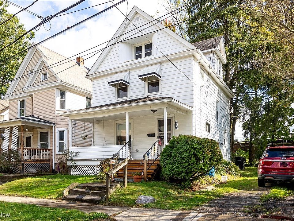 1st image of 120 Charles Ct