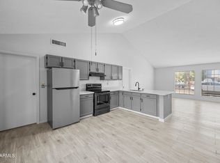 7407 W Oregon Ave, Glendale, AZ 85303
