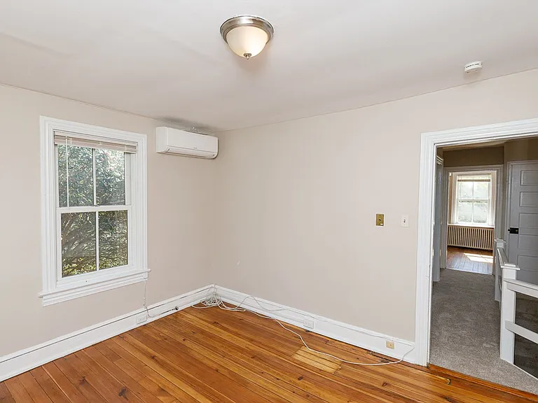 1525 Elliot Pl NW — Photo 23