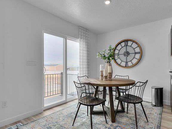 7th image of this home
