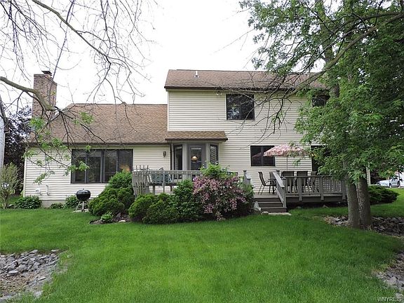 3rd image of 7 Thames Ct