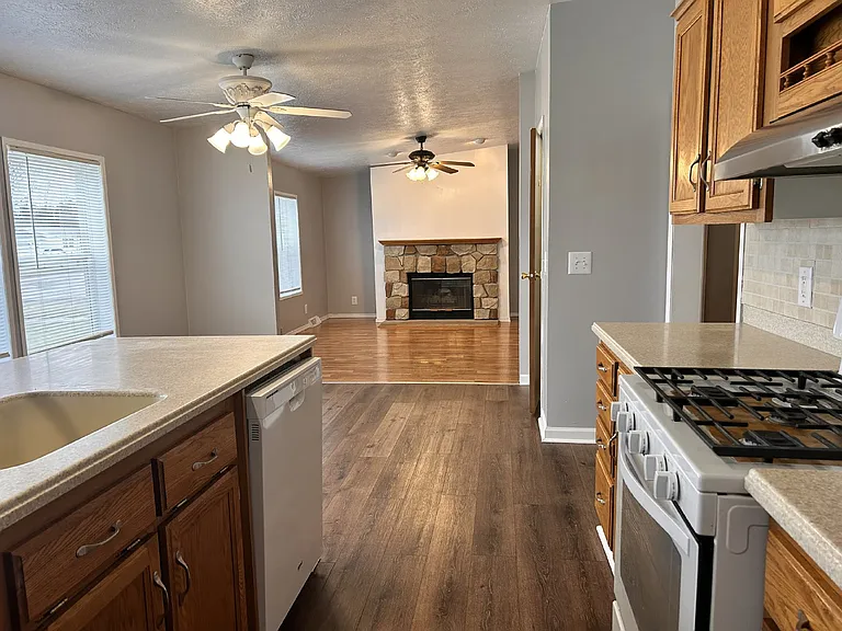 5024 Shamrock Way — Photo 22