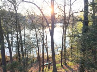 2 Hickory Ln, Wenham, MA 01984