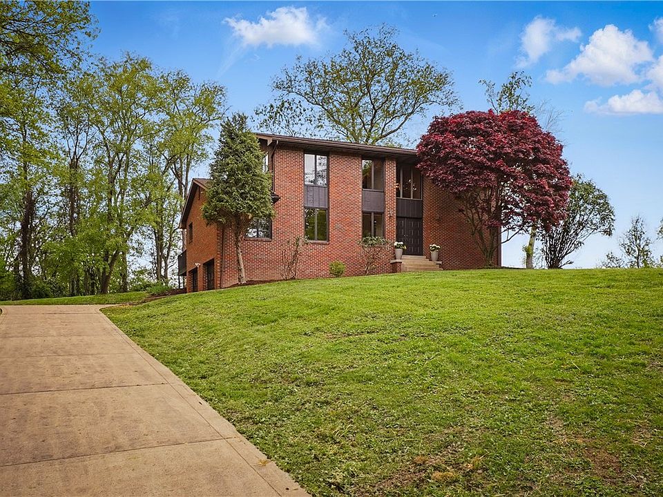 1st image of 94 Nancy Ln N
