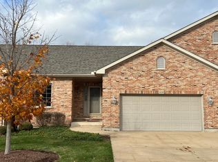 810 Meadow Ln, Marengo, IL 60152