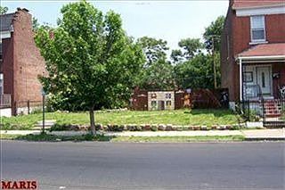 1st image of 4247-4249 Lee Ave