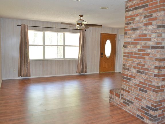 5th image of 850 SW 105th St