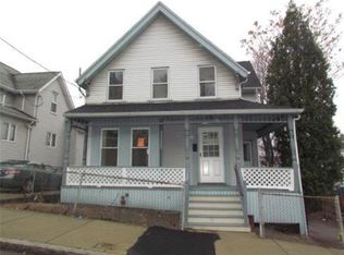 11 Harvard St, Everett, MA 02149