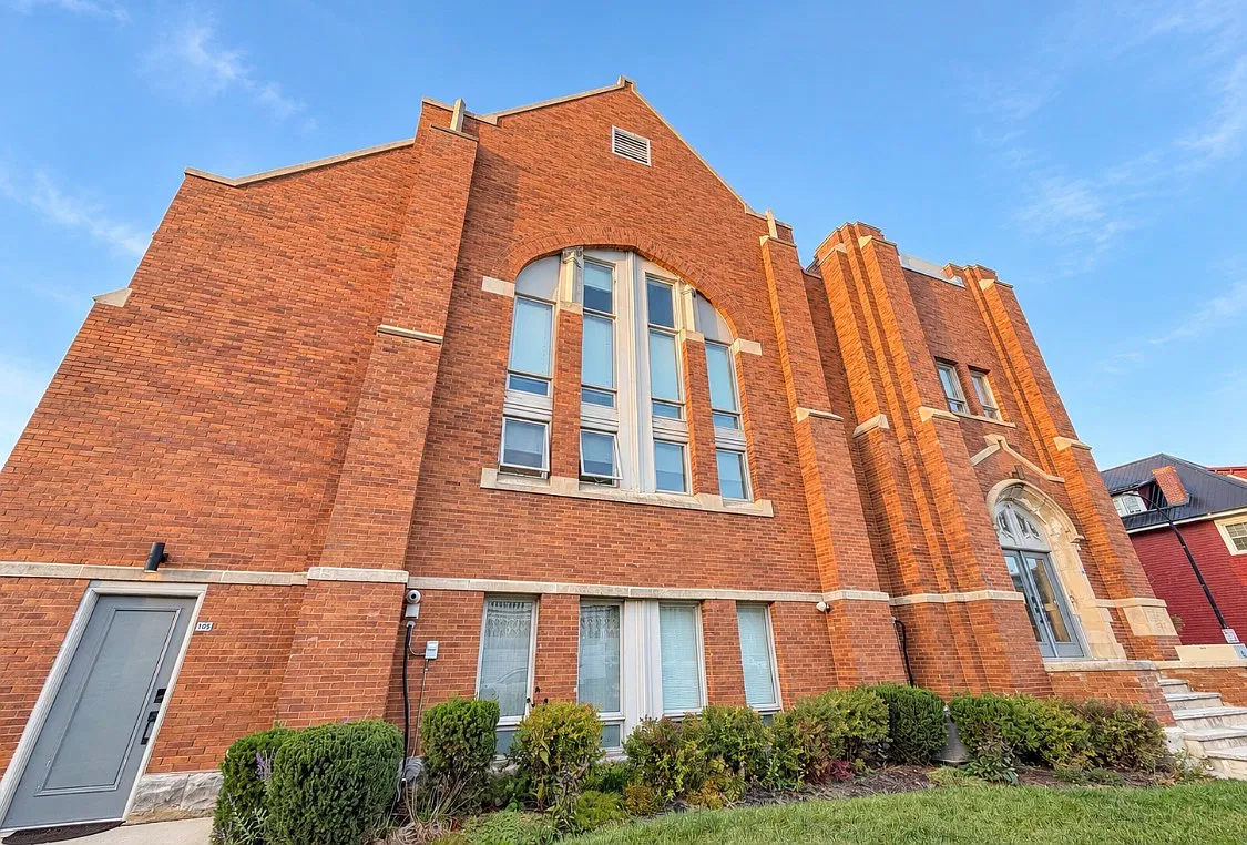 3 bed, 1740 sqft, $3,750 — Photo 1