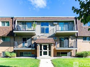 1708 22nd Ave S, Grand Forks, ND 58201