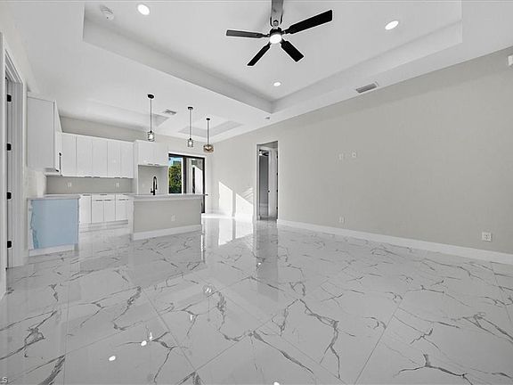 4th image of 766 Bianca AVE S