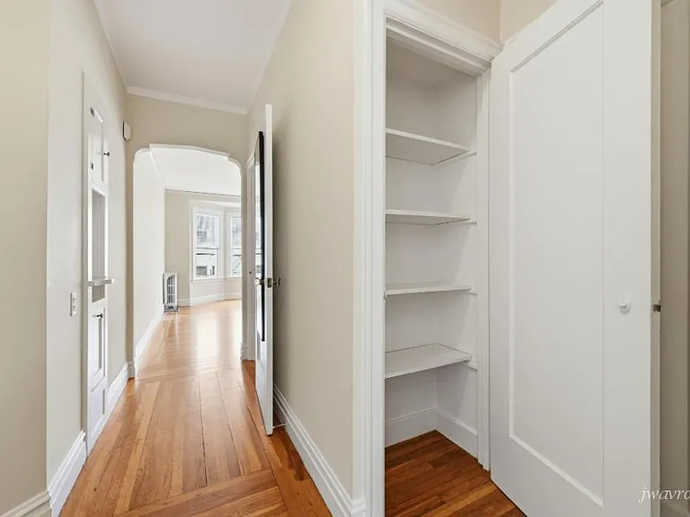 3423 Fillmore St #208 — Photo 14
