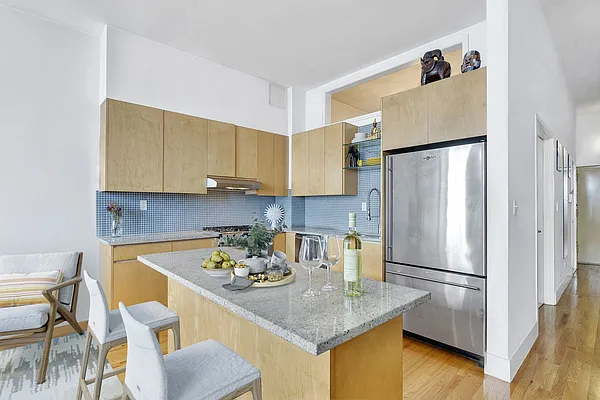 Sold by Compass | media 2