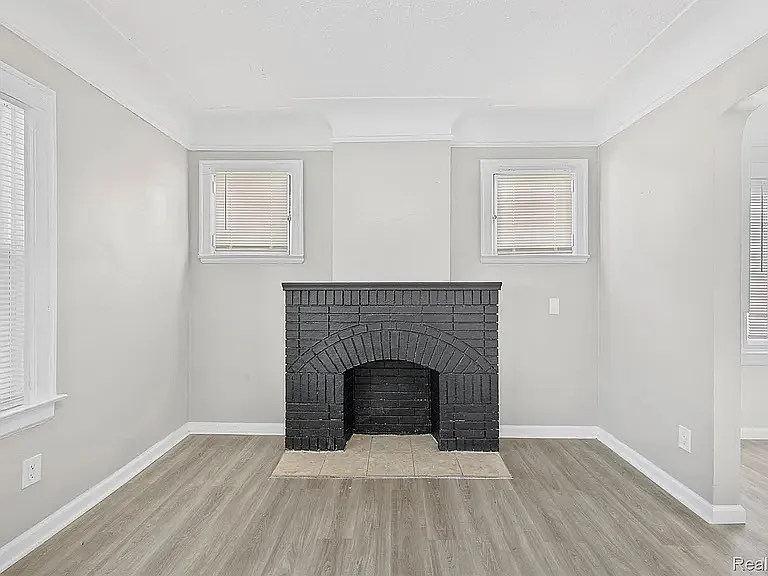 15740 Hartwell St — Photo 12