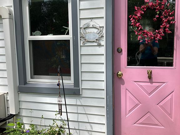 2nd image of 5955 Lawton Ave