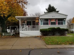 506 Sheffield Dr, Dimondale, MI 48821