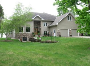 41038 Beauty Shore Trl, Battle Lake, MN 56515