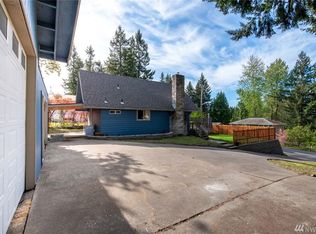 20509 La Paloma Dr E, Bonney Lake, WA 98391