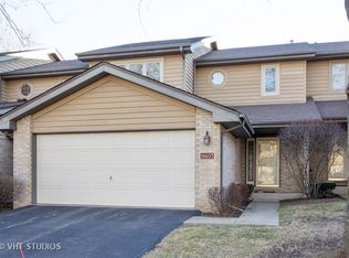 16605 Grants Trl, Orland Park, IL 60467