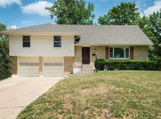 10729 Spruce Ave, Kansas City, MO 64137