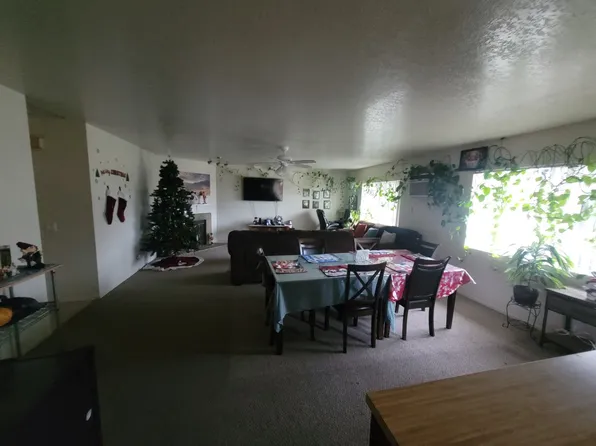 340 S Steckel Dr #H, Santa Paula, CA 93060