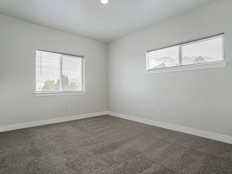 Canyon Heights — Photo 19