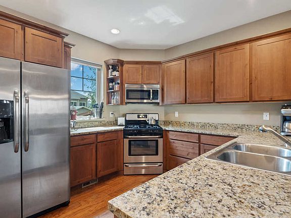 5th image of 1751 Montgomerie Cir