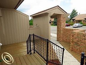 2nd image of 25122 Jefferson Ct