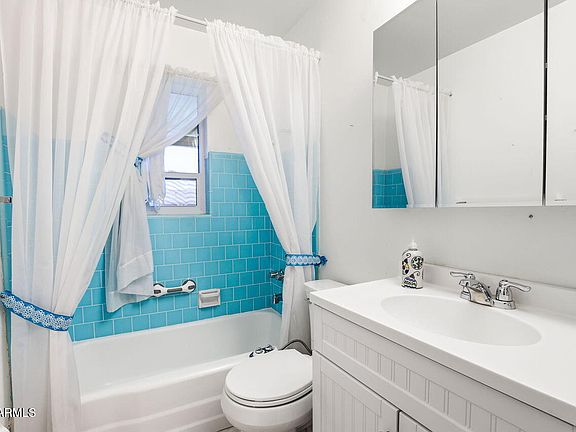 4th image of 507 N 47th Place