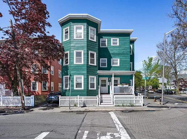 1 Yerxa Rd #2, Cambridge, MA 02140