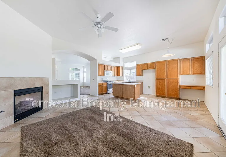 26440 Saint Ives Ct — Photo 5