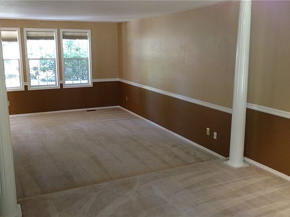 3rd image of 5972 Troon Ave SW