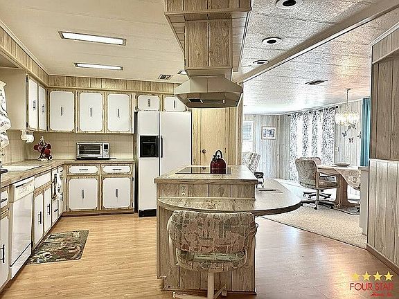 5th image of 25727 Espanola Dr